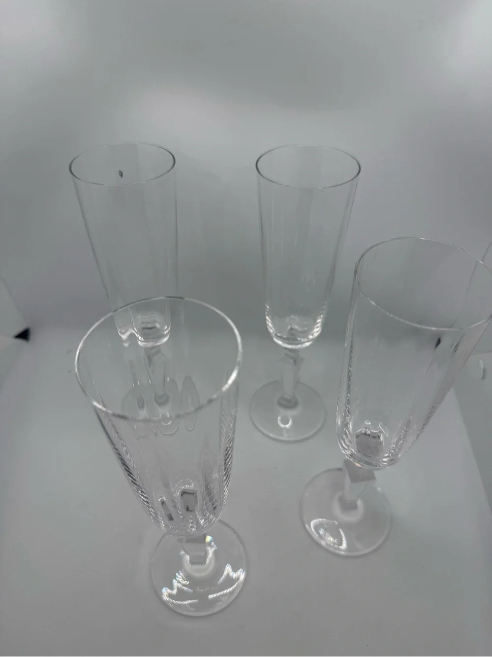 4 Villeroy & Boch Antonia fluted champagne glasses With a distinctively cut stem
